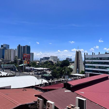 Cebu Grand Hotel Экстерьер фото