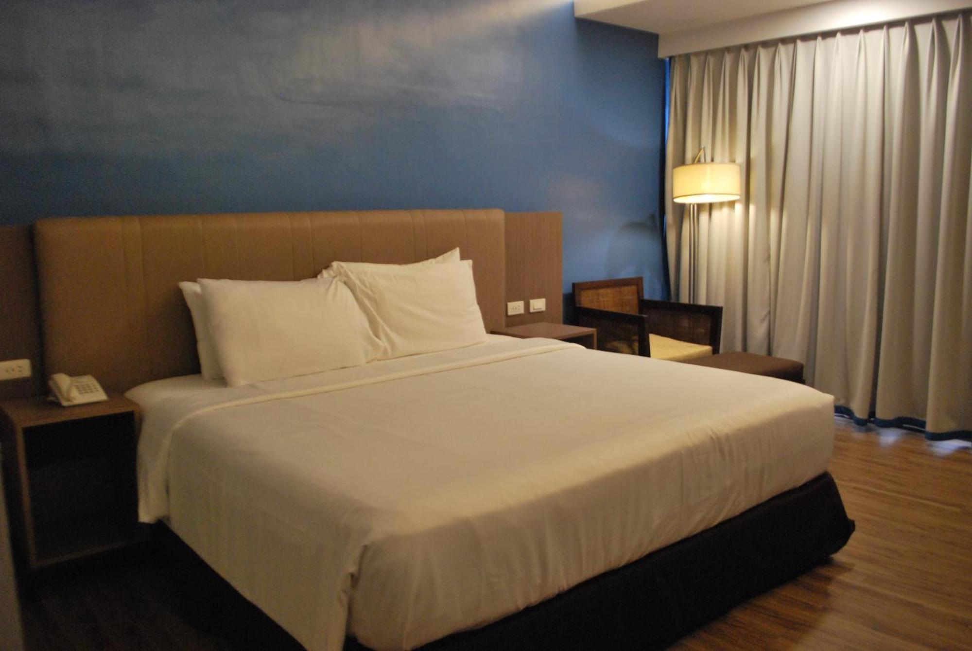 Cebu Grand Hotel Экстерьер фото