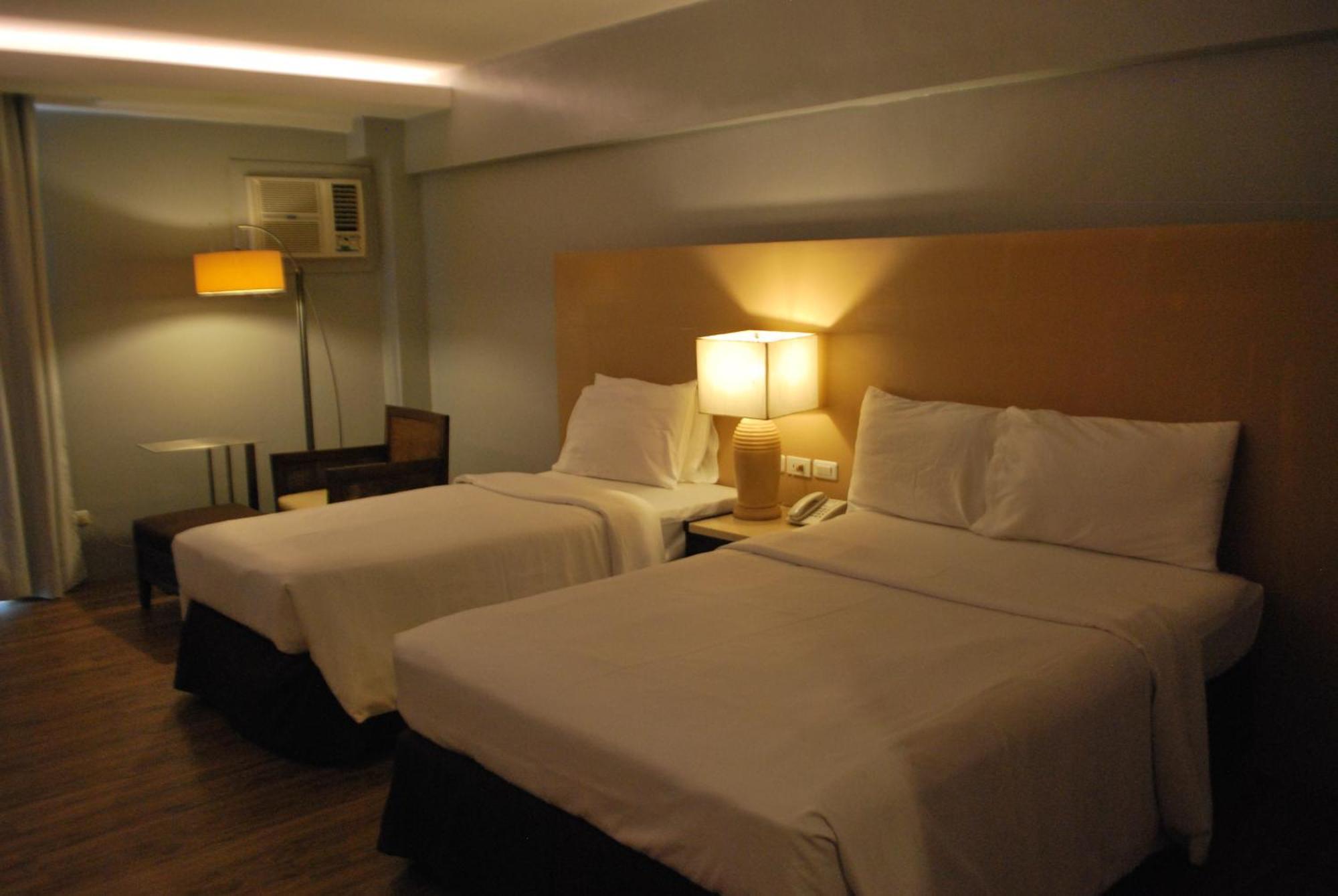 Cebu Grand Hotel Экстерьер фото